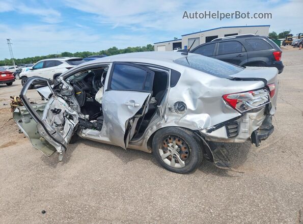 KNADM4A38H6054772 2017 KIA RIO Silver Задня ліва чверть