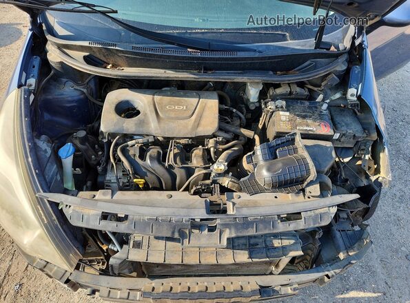 KNADM4A39G6539646 2016 KIA RIO Blue Vista interior trasera
