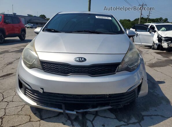 KNADM4A39G6663402 2016 KIA RIO Silver Դիմացի տեսք