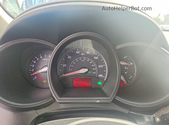 KNADM4A39H6037656 2017 KIA RIO Черный Вид щитка приборов
