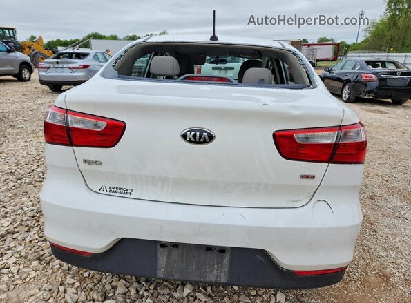 KNADM4A39H6046664 2017 KIA RIO White Вид ззаду