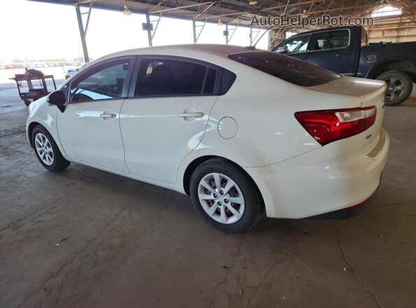 KNADM4A3XH6026620 2017 KIA RIO White Trasero izquierdo