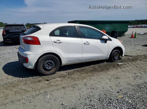 KNADM5A32G6658435 2016 KIA RIO White Trasero derecho