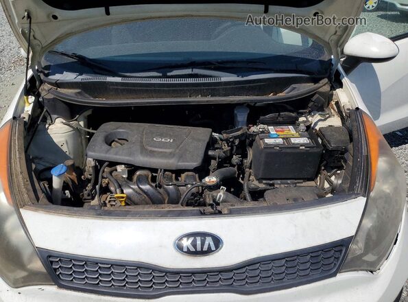 KNADM5A32G6658435 2016 KIA RIO White Vista del compartimento del motor