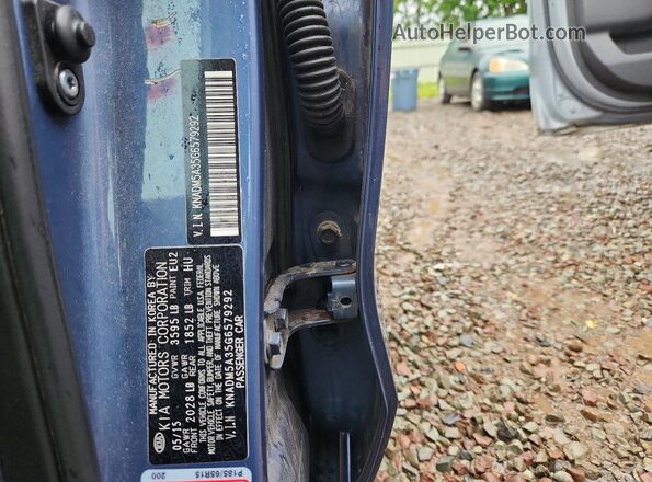 KNADM5A35G6579292 2016 KIA RIO Blue ძრავის განყოფილების ხედი
