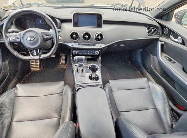 KNAE15LA2L6079805 2020 KIA STINGER Серый Вид панели приборов