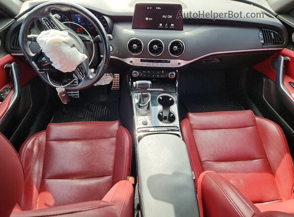 KNAE15LA2L6082283 2020 KIA STINGER Белый Вид панели приборов