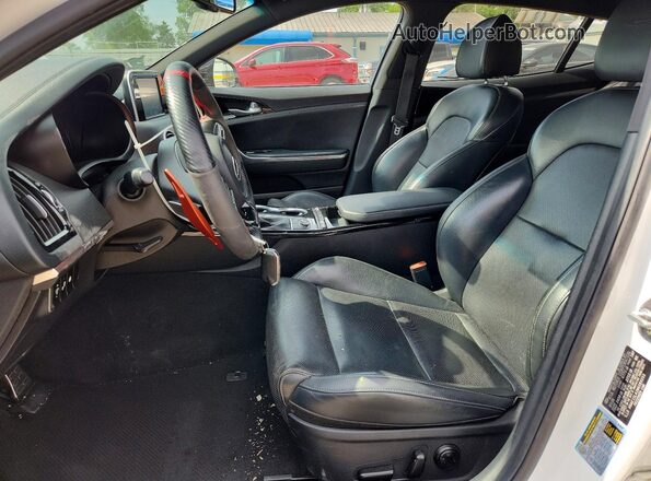 KNAE15LA2M6089333 2021 KIA STINGER White წინა სალონის ხედი