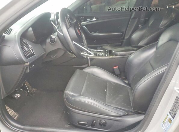 KNAE15LA2M6095469 2021 KIA STINGER Серый Вид салона спереди
