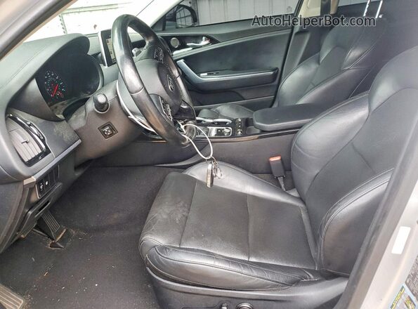 KNAE25LA2J6017489 2018 KIA STINGER Silver Вид салону спереду