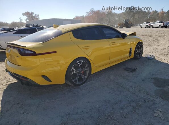 KNAE35LC3J6020903 2018 KIA STINGER Yellow Front right