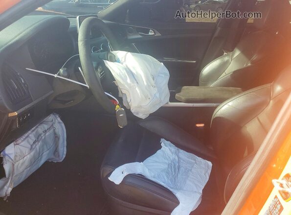 KNAE35LC5K6068615 2019 KIA STINGER Orange Вид салону спереду