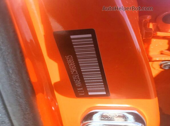 KNAE35LC5K6068615 2019 KIA STINGER Orange Вид підкапотного простору
