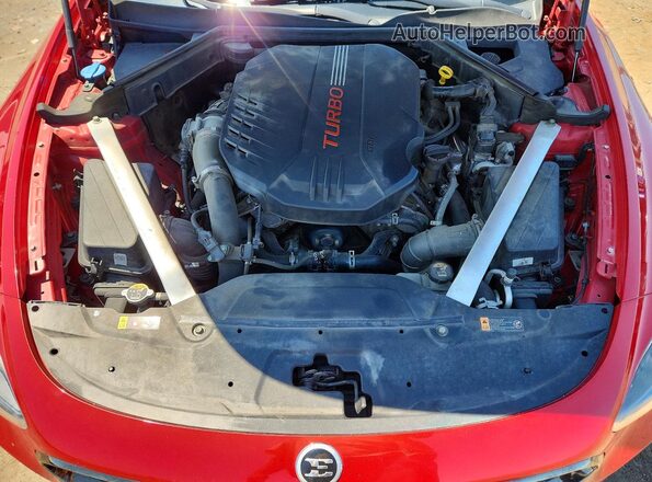 KNAE35LCXK6067931 2019 KIA STINGER Red Widok wnętrza z tyłu