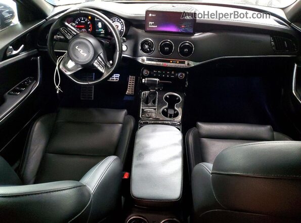 KNAE35LD1N6113708 2022 KIA STINGER Black Dashboard view