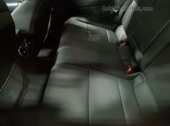 KNAE35LD3N6103391 2022 KIA STINGER White Vista de los asientos traseros