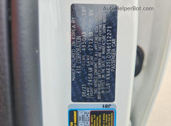 KNAE35LD5N6112271 2022 KIA STINGER White Vista del compartimento del motor