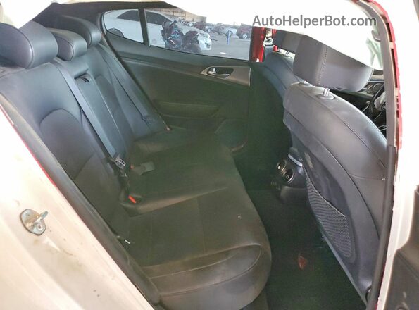 KNAE45LC4J6028733 2018 KIA STINGER White უკანა სავარძლების ხედი