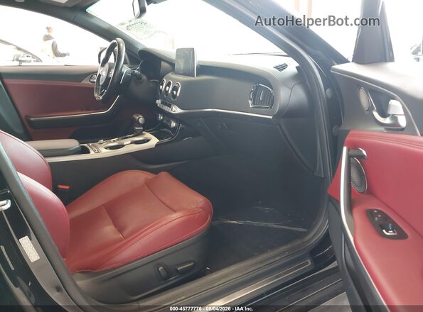 KNAE45LCXJ6011872 2018 KIA STINGER Black Widok wnętrza z przodu