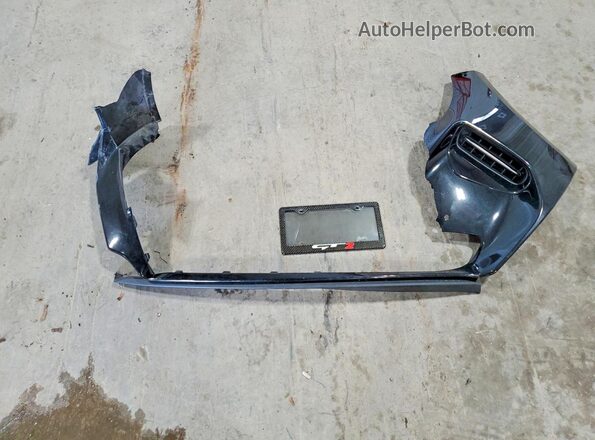 KNAE55LC1J6040285 2018 KIA STINGER Black Vista del compartimento del motor