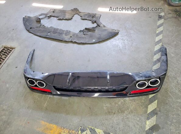 KNAE55LC2J6016772 2018 KIA STINGER Black Vista del compartimento del motor