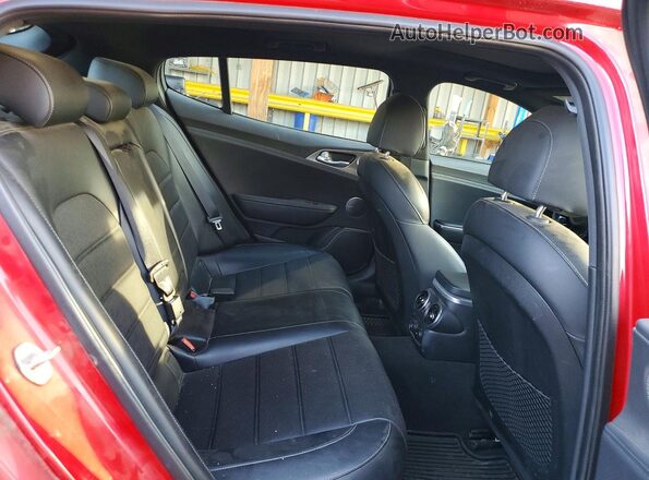KNAE55LC2J6019428 2018 KIA STINGER Maroon Вид задніх сидінь
