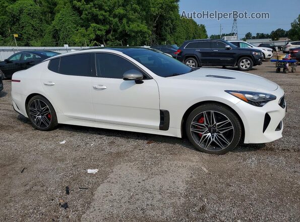 KNAE55LC2N6118353 2022 KIA STINGER White Przód prawy