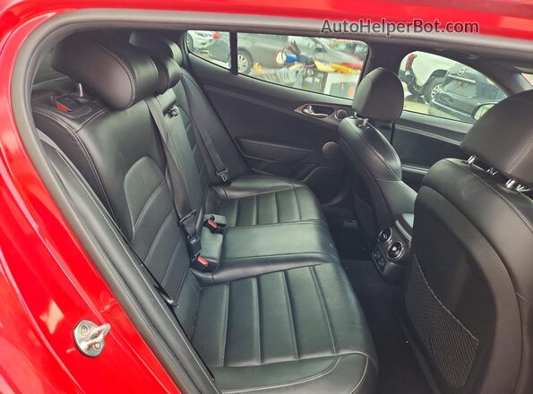 KNAE55LC3L6073632 2020 KIA STINGER Red Widok tylnych siedzeń