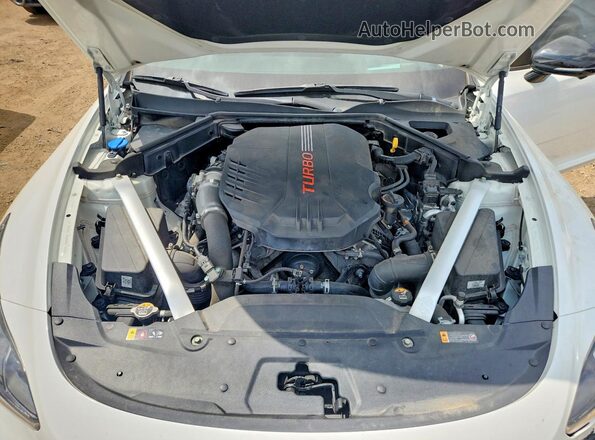 KNAE55LC8N6103159 2022 KIA STINGER White უკანა სალონის ხედი