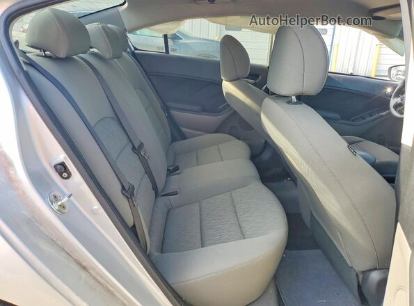 KNAFK4A68G5594913 2016 KIA FORTE Silver Widok tylnych siedzeń