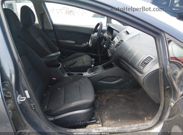 KNAFK4A69G5548801 2016 KIA FORTE Light Blue Вид салону спереду