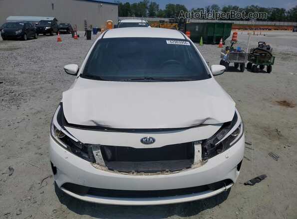 KNAFK5A83J5773536 2018 KIA FORTE White Widok z przodu
