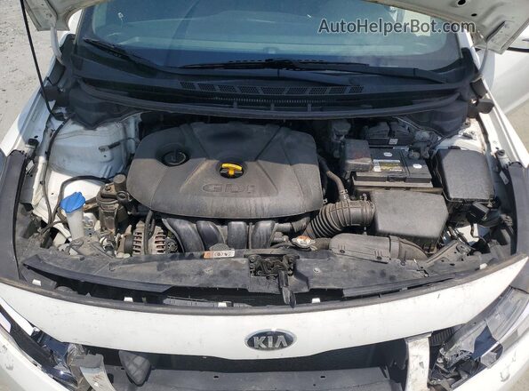 KNAFK5A83J5773536 2018 KIA FORTE White Widok wnętrza z tyłu