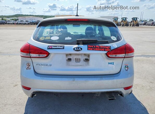 KNAFK5A85G5651026 2016 KIA FORTE Silver Rear view