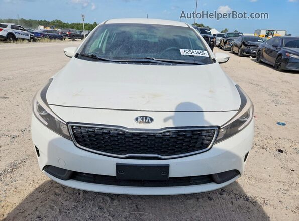 KNAFK5A86H5721702 2017 KIA FORTE White Widok z przodu
