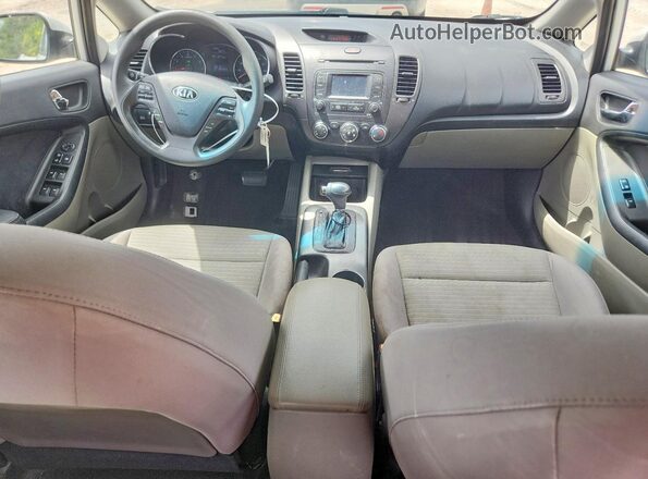KNAFX4A65G5501038 2016 KIA FORTE White Առջևի վահանակի տեսք