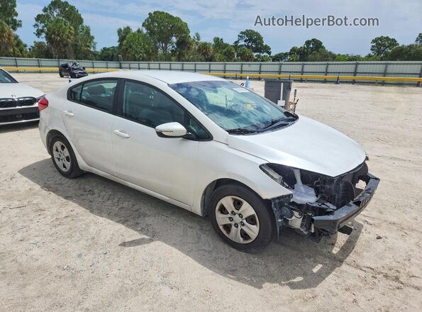 KNAFX4A65G5501038 2016 KIA FORTE White Առջևի աջ