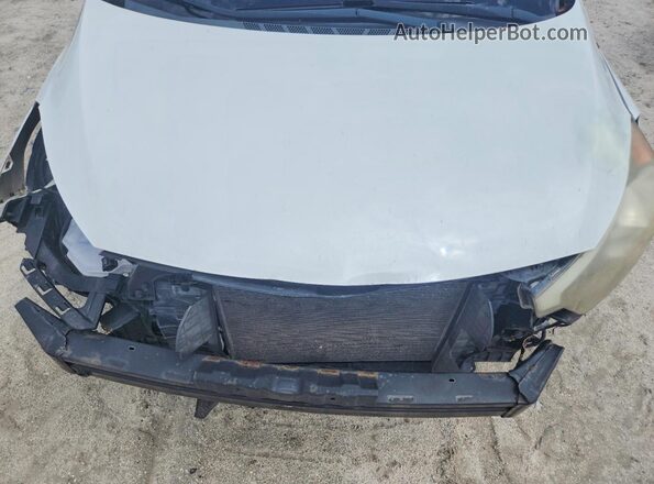 KNAFX4A65G5501038 2016 KIA FORTE White Սալոնի հետևի տեսք