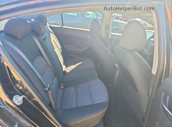 KNAFX4A66G5534839 2016 KIA FORTE Black Vista de los asientos traseros