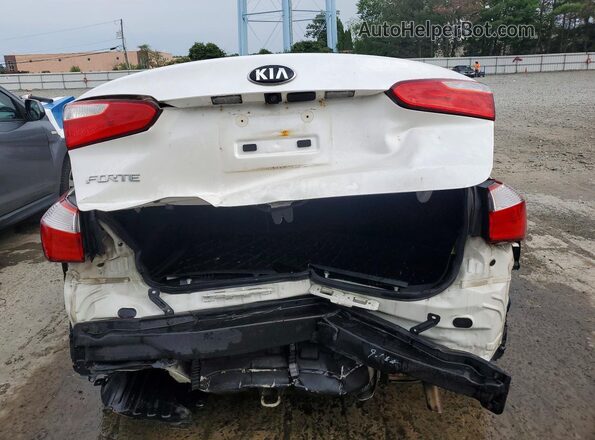 KNAFX4A6XG5535900 2016 KIA FORTE White Vista trasera
