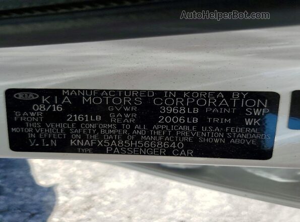 KNAFX5A85H5668640 2017 KIA FORTE White Widok komory silnika