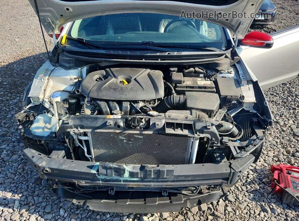 KNAFX6A85G5588355 2016 KIA FORTE Серебряный Вид задней части салона