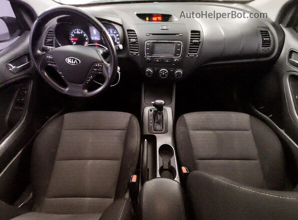 KNAFX6A8XG5603304 2016 KIA FORTE Серебряный Вид панели приборов