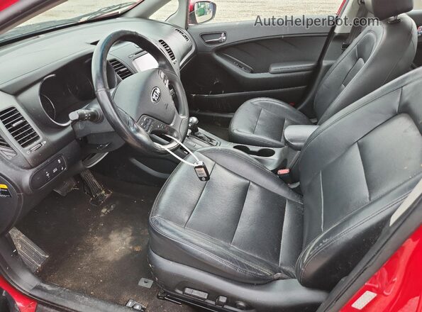 KNAFZ4A83G5571908 2016 KIA FORTE Red წინა სალონის ხედი
