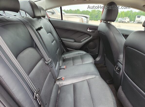 KNAFZ4A83G5571908 2016 KIA FORTE Red უკანა სავარძლების ხედი