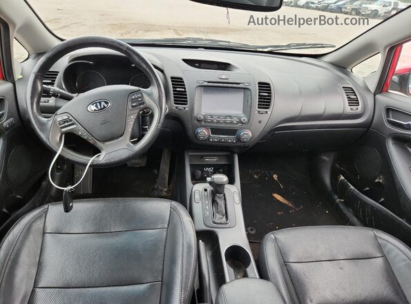 KNAFZ4A83G5571908 2016 KIA FORTE Red წინა პანელის ხედი