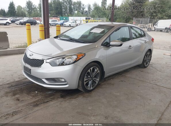KNAFZ4A86G5464755 2016 KIA FORTE White Przód lewy