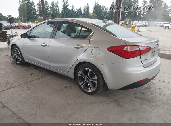 KNAFZ4A86G5464755 2016 KIA FORTE White Tył lewy