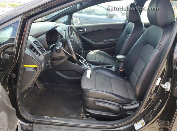 KNAFZ5A36G5590141 2016 KIA FORTE Black Вид салону спереду