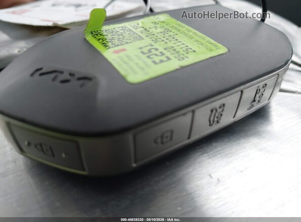 KNAG24J71T5454872 2026 KIA K5 Gray Vista del salpicadero